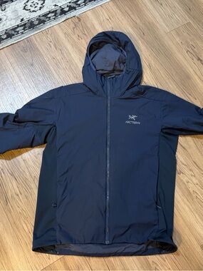 Arc'teryx Men’s Atom Hoody Dark Navy